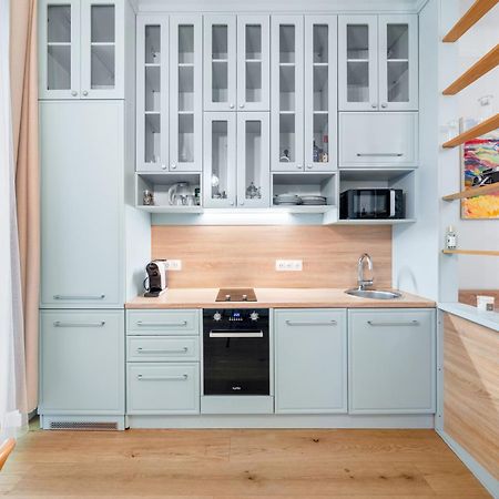 Central Vienna Apartment With Garden View Luaran gambar