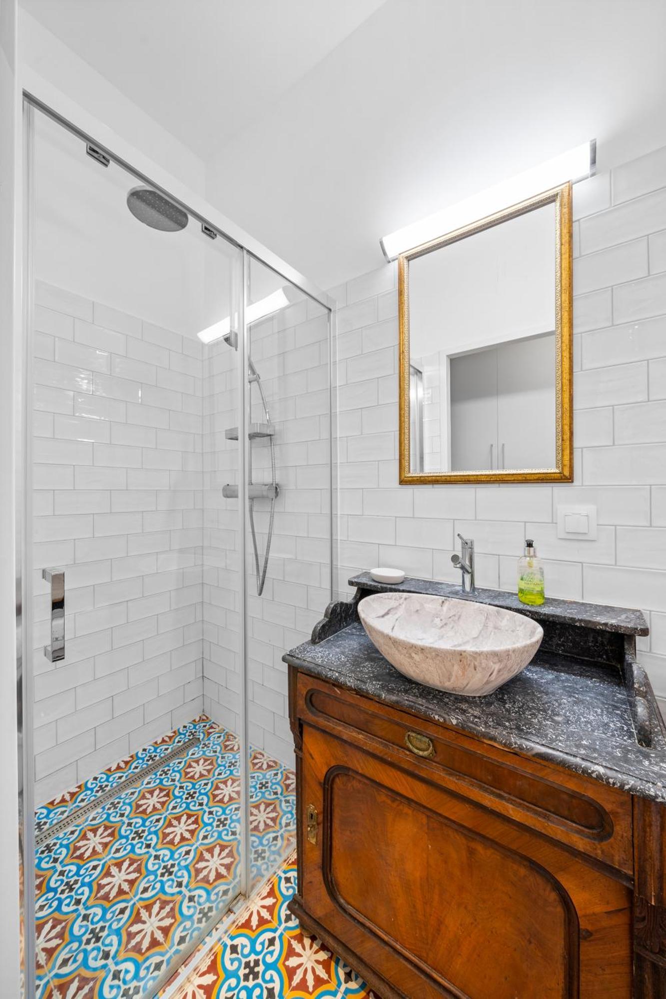 Central Vienna Apartment With Garden View Luaran gambar